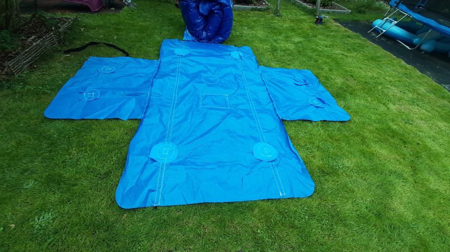 Transporttasche ausbreiten